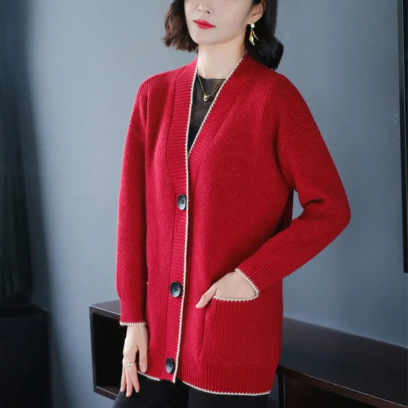 Solid Color Button All-match Sweaters Cardigan Women\'s Clothing Autumn Winter Korean Loose V-Neck Fashion Pockets Knitted Tops