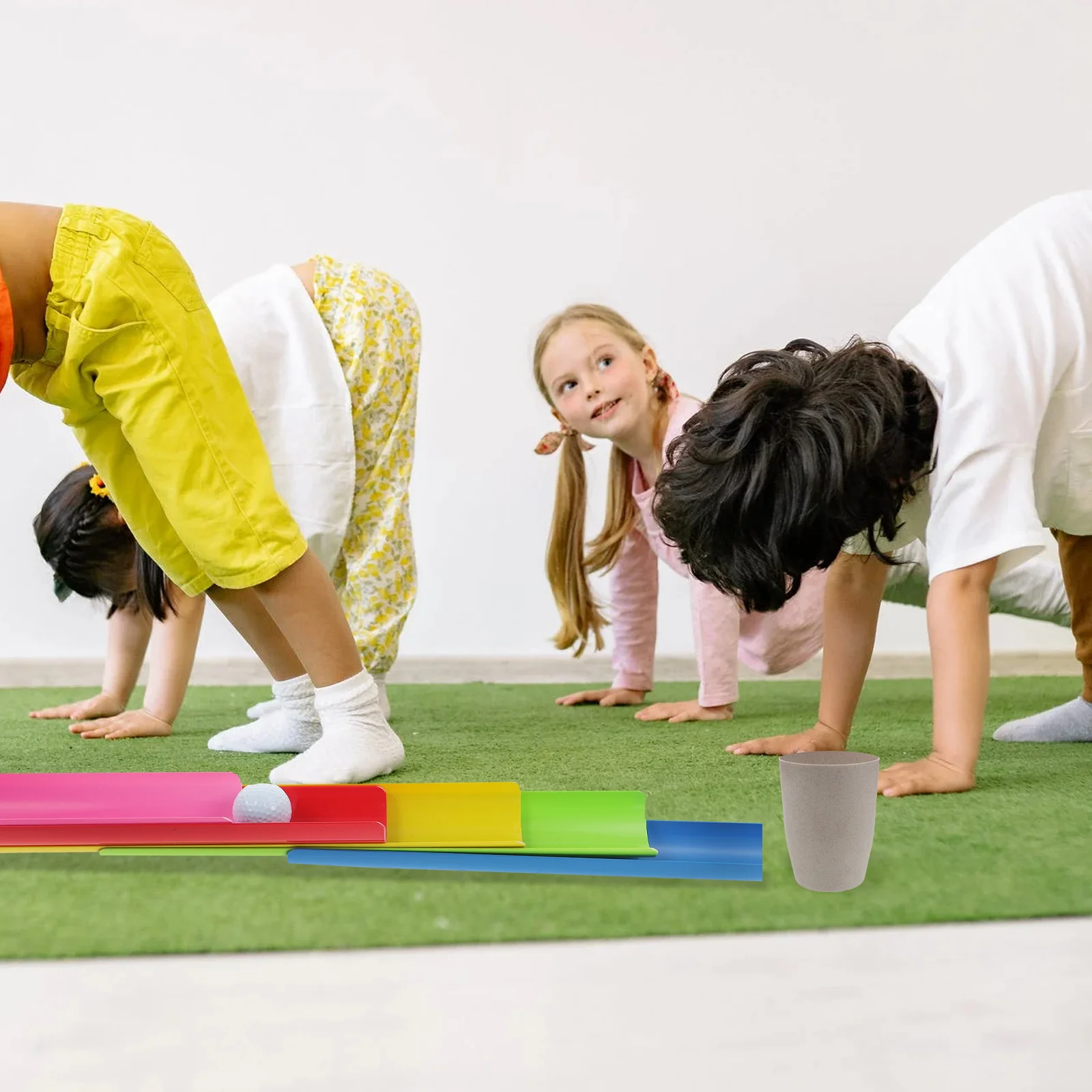 

1Set Durable U Shaped Groove Relay Game Creative Team Passing Outdoor Kindergarten Children Sense Training Cooperation Props