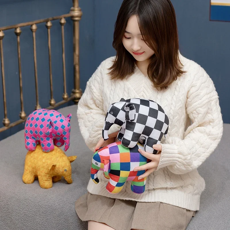 10/26 سنتيمتر الملونة منقوشة الفيل ألعاب من القطيفة جميلة حية القطن محشوة الفيل المعلقات و دمية لطيف المفاتيح مضحك هدية