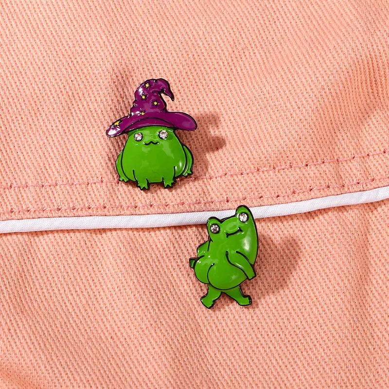 Amusing Wizard Hat Frog Series Crystal Brooches Wallet Bag Enamel Pins Jewelry Decoration Freeshipping