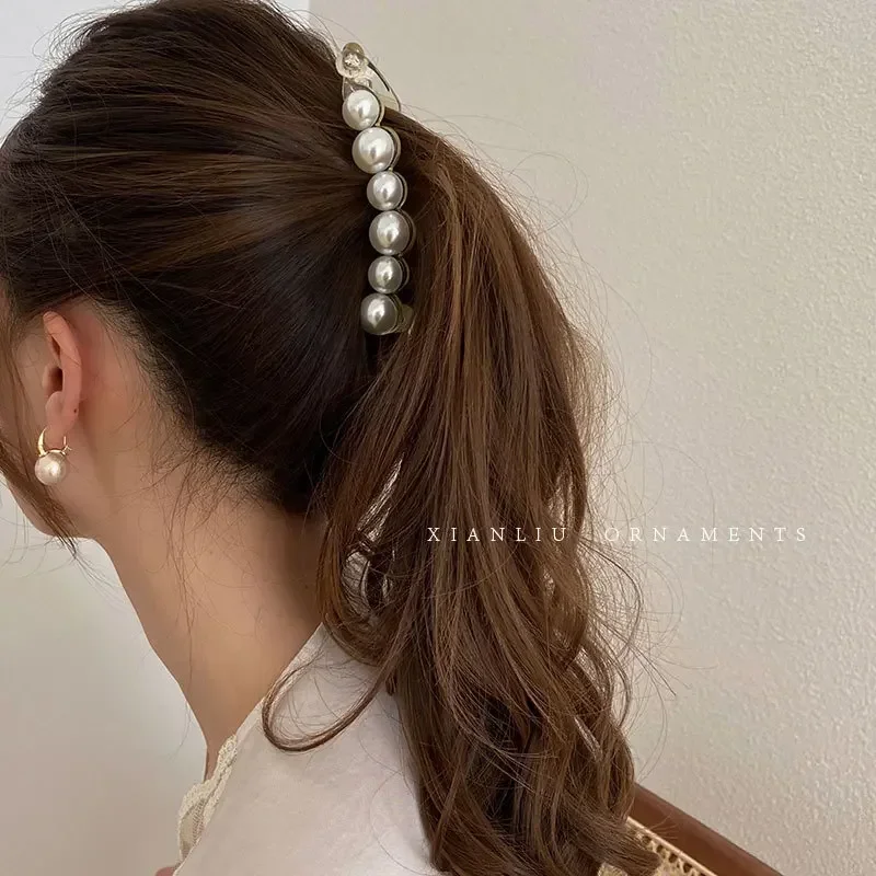 Elegant Pearl Banana Clip Ins Fashion Banana Clip Vertical Clip Twist Ponytail Holder Hairpin Simple Headdress Hair Accessories