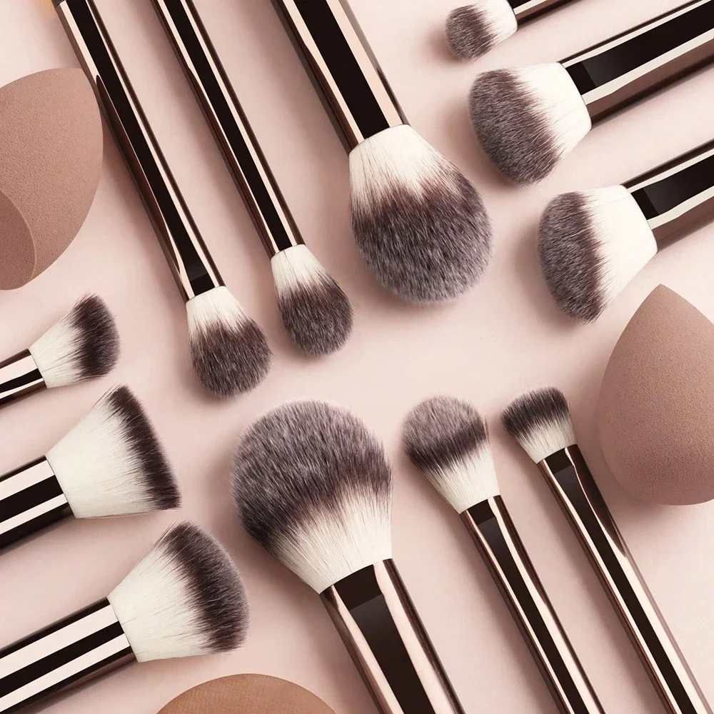 12pcs Professional Makeup Brush Set Incl. Eyeshadow, Powder, Blush Brushes, 2pcs Makeup Sponges, 1pc Powder Puff, Complete Trave