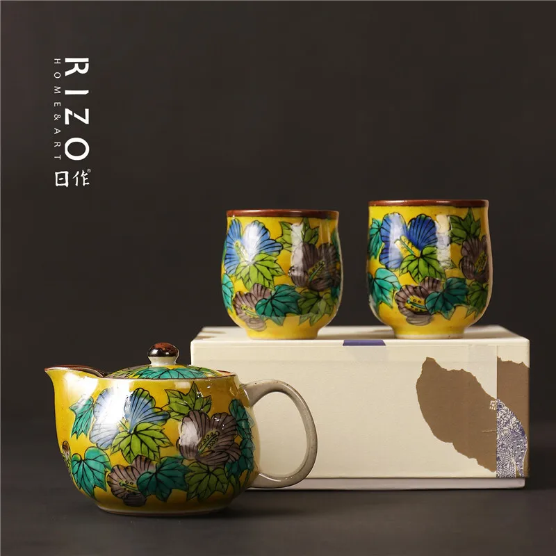 Japanese Kugaya Fied Pottey Immotal Made Yoshidaya House Hibiscus Pattened Ceamic Tea Set With Cup And Teapot