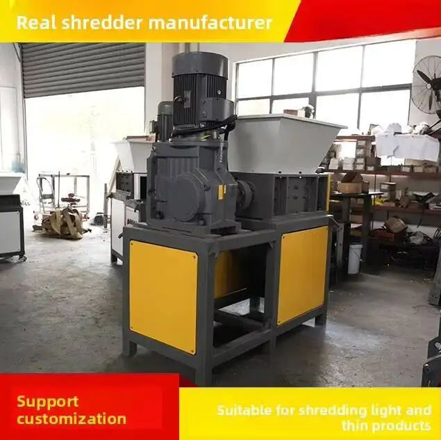 Młynek do gumy, metalu, opon z pojedynczym/podwójnym wałem, mały rozdrabniacz do plastiku, odpadów żelaznych, odpadów spożywczych