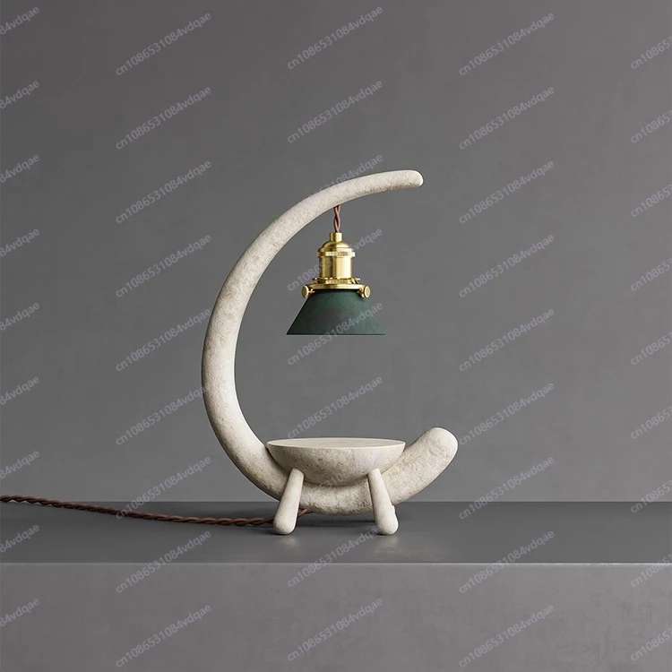 

Imitation stone crescent wax melting lamp retro court resin candle melting lamp aromatherapy B & B niche designer decoration