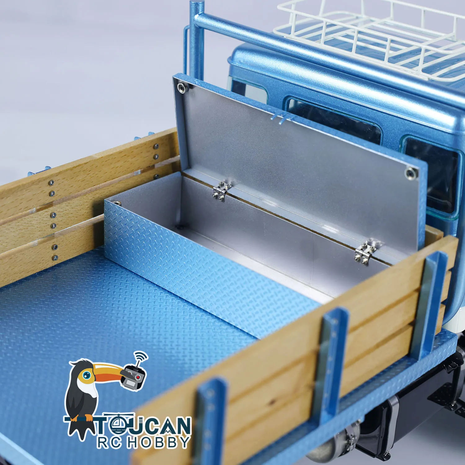 

LESU 1/10 RC Crawler RAVE-UM406 4X4 Metal Body Remote Control Off-road Car Vehicle Painted Assembled Truck Model TH22766