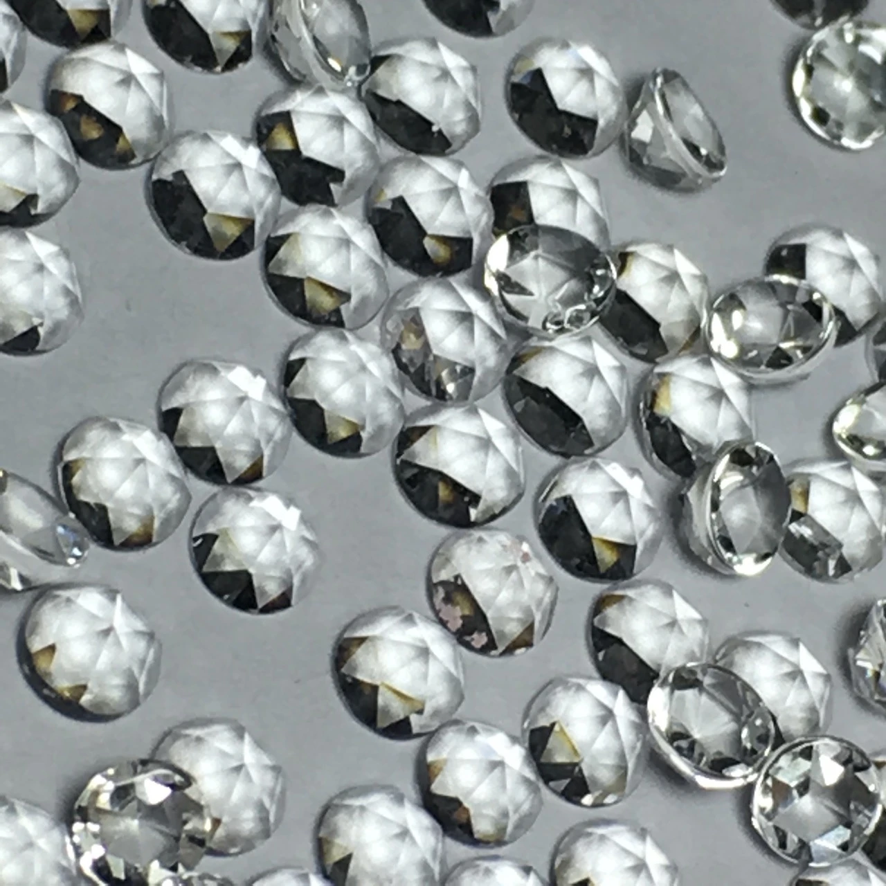 

50pcs Round Rose Cut Flat Bottom White Crystal Stone