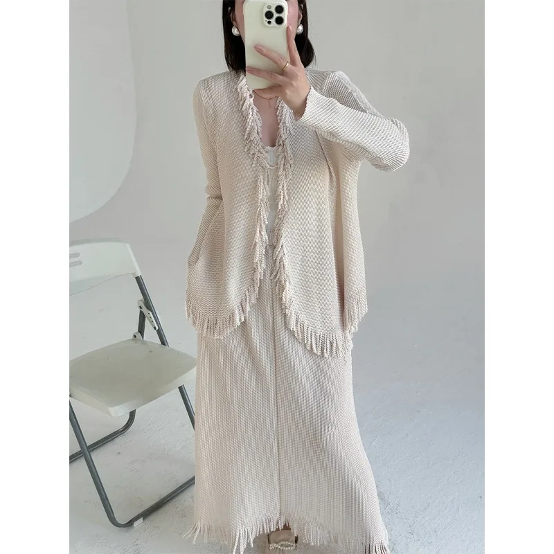 

Miyake 2026 New Pleated Women's Top Jacket Tassel Design Solid Color Fashion Commuter Stretch Half Skirt 2-piece Clothing Set