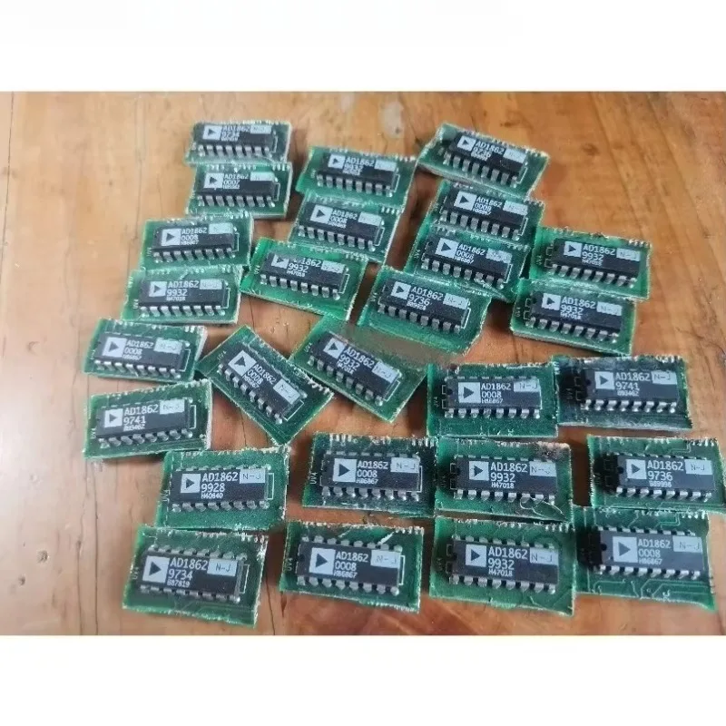 AD1862N-J Dismantled Audio Fever DAC Chip Optional Pairing for HiFi Audio Conversion