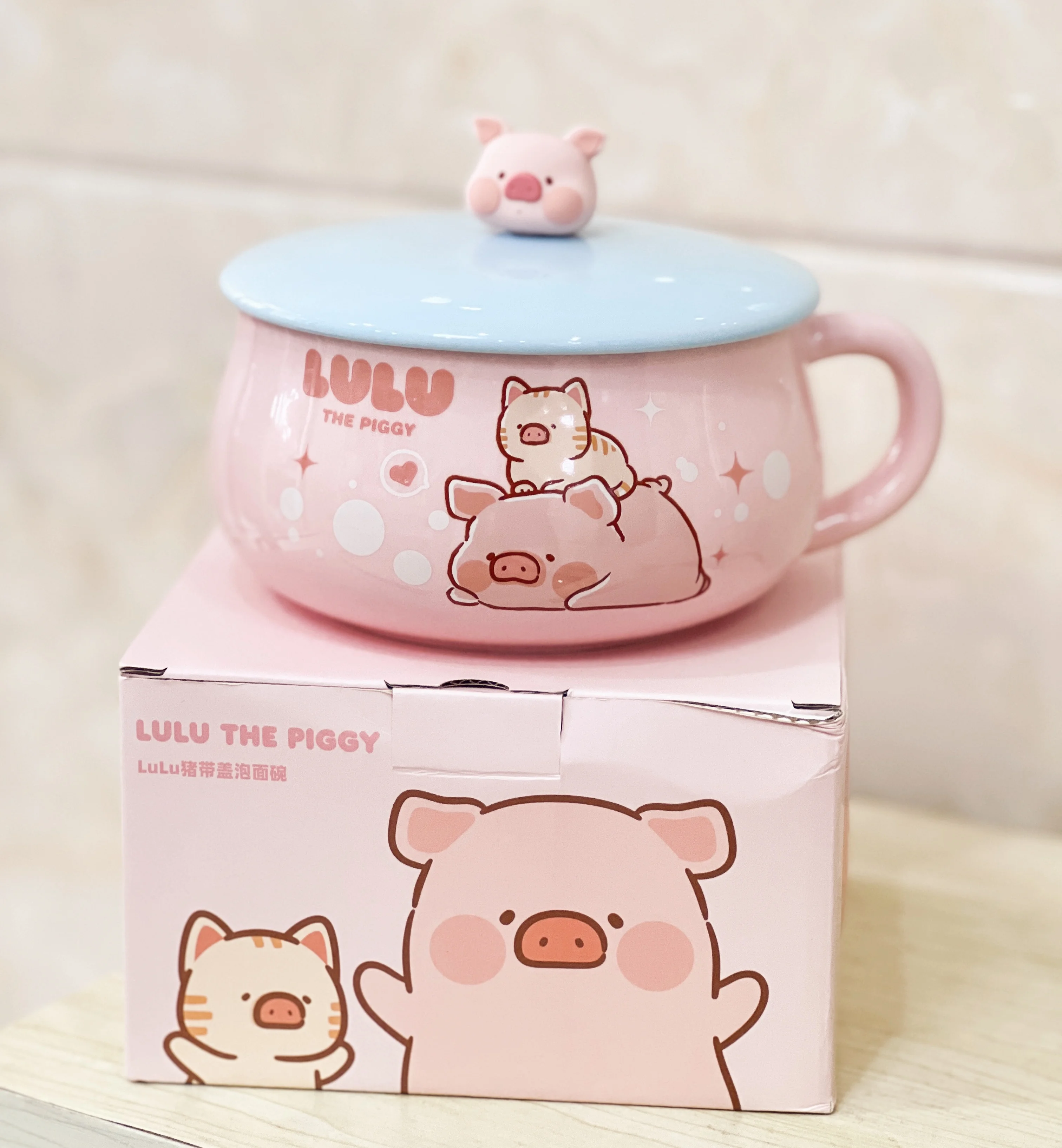 

Genuine Lulu The Piggy Noodles Bowl Dormitory Student With Lid And Handle Large Capacity Cute Ceramic Noodles Bowl ﻿Toys