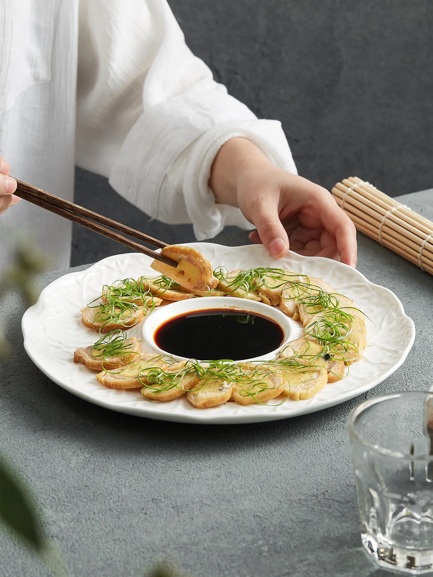 

Белая тарелка Ele Cerc в форме капусты, западная обеденная тарелка, плоская тарелка для холодных закусок, тарелка для соусов