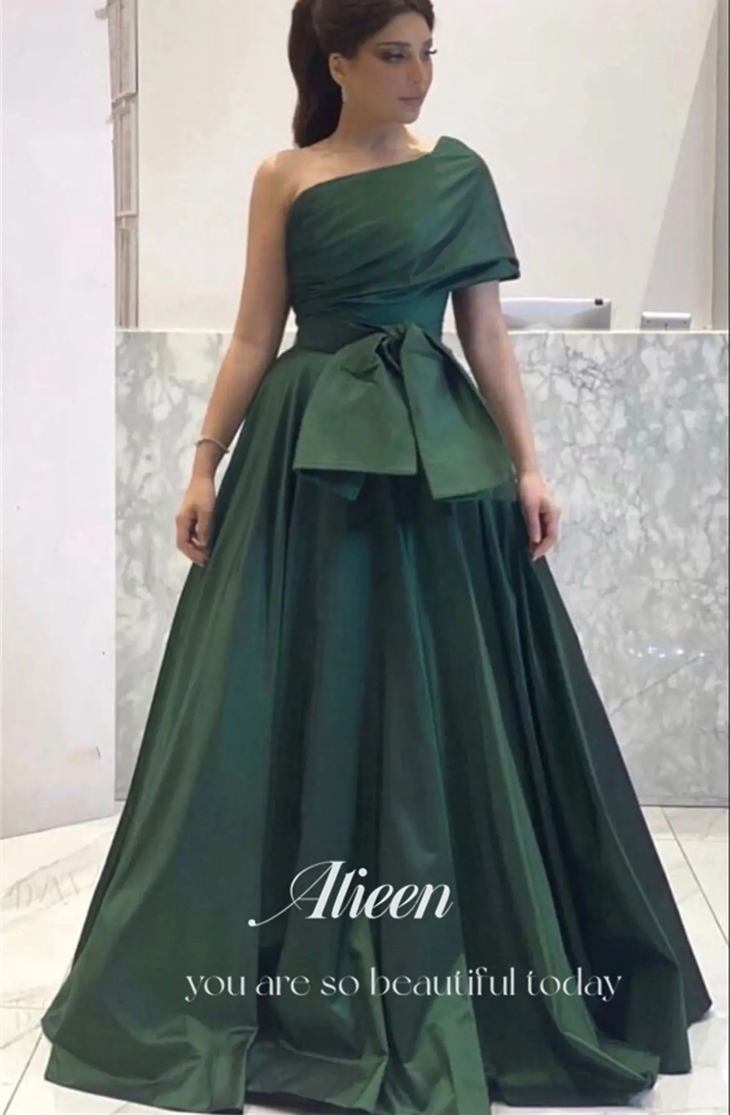 Aileen Satin Grace Bow Tie Green Evening Luxury Dress 2024 Special Occasion Dresses for Formal Occasions Prom Gown