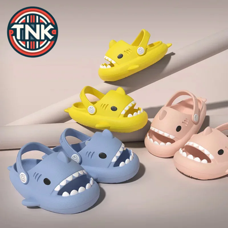 

Three-dimensional Children's Shark Hole Shoes Summer Home Baby Non Slip Platform Sandals Cute Cartoon Soft Sole Kids Slippe