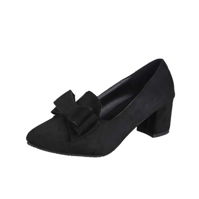 2024 Korean Fashion Butterfly Thick Heel Mid Heel Shoes Pointed Velvet Shoes image 5