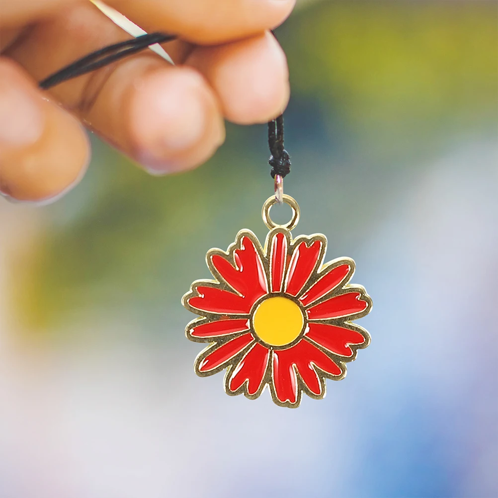 

60pcs Daisy Shaped Necklace Pendants Alloy Jewelry Accessories for DIY Crafts Bracelet Earrings Sturdy Reliable