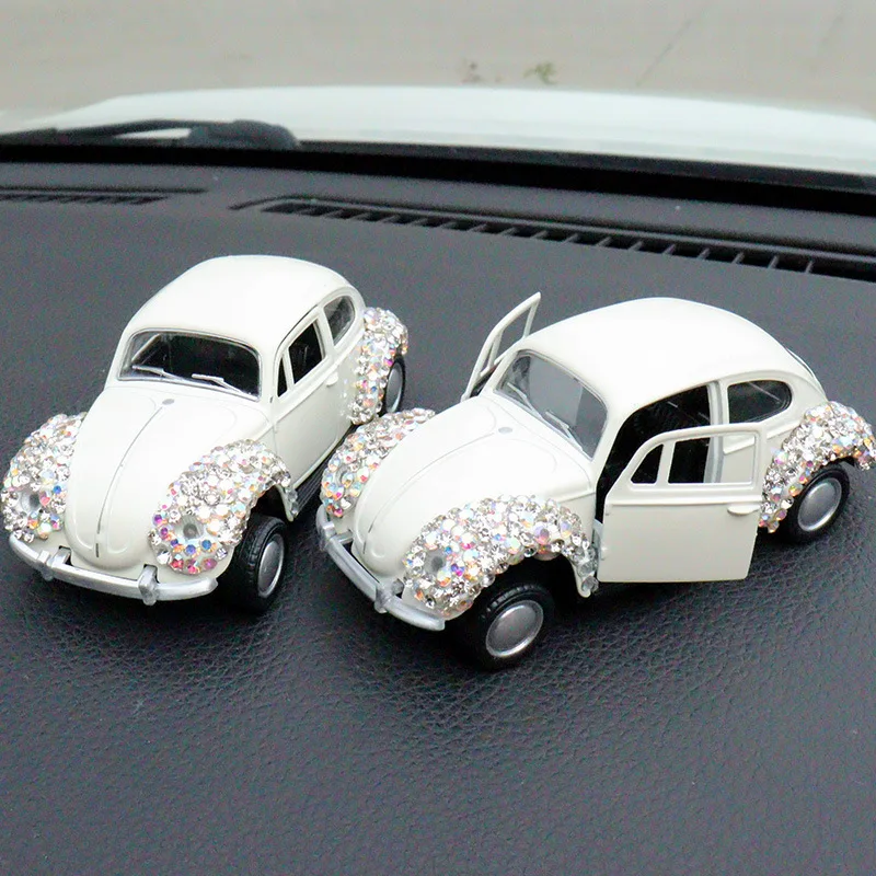 

Car ornament simulation alloy car model creative vintage car model interior center console DIY accessories