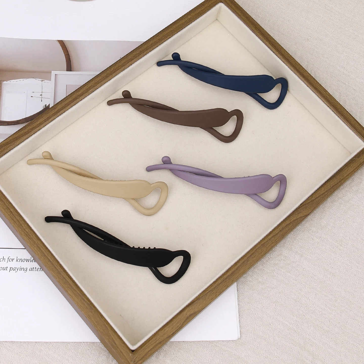 Thumbnail 4 - #82 Best Hair Clips to Buy In 2026