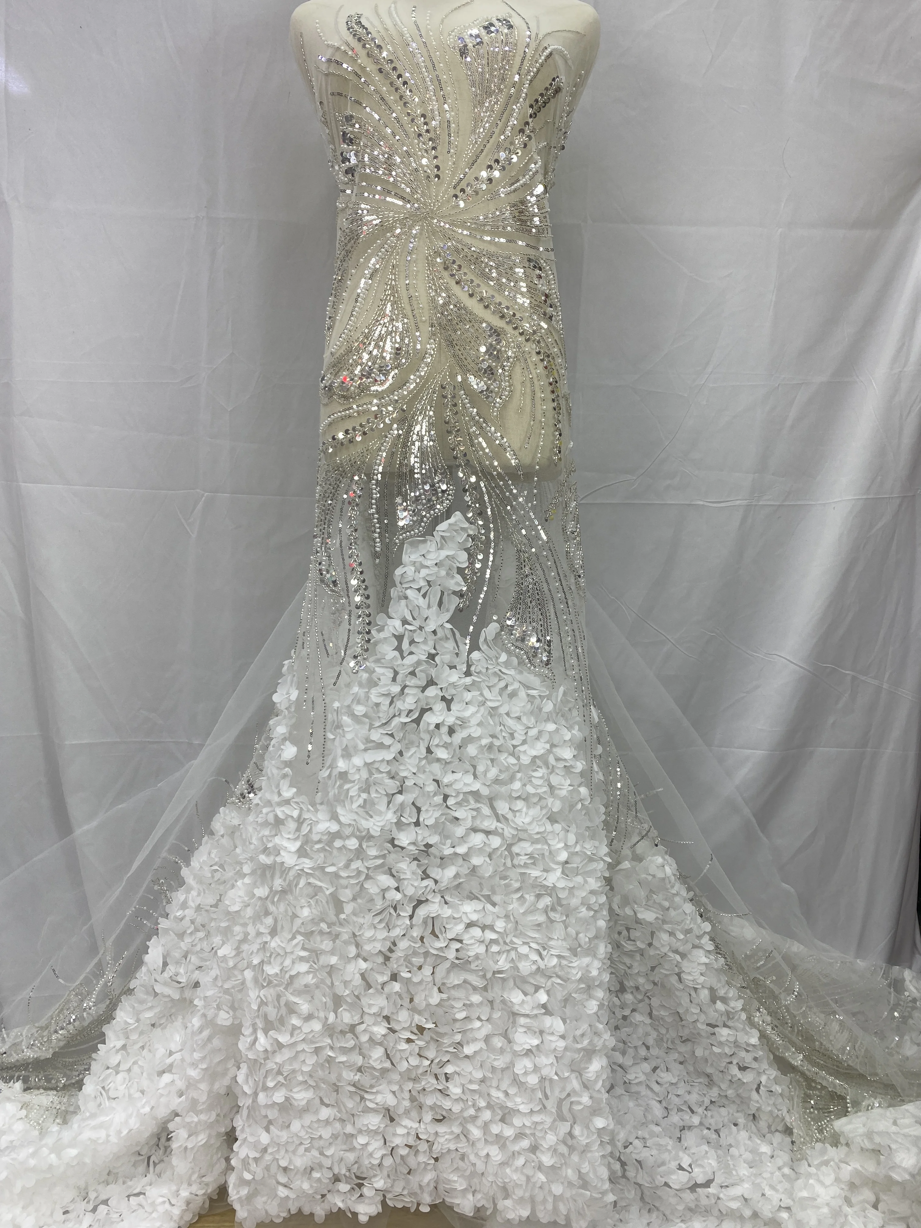 

2025 Luxury High Quality Dubai Sequence Mesh African French Material Bridal Beaded Lace Fabric For Wedding Party Dresses