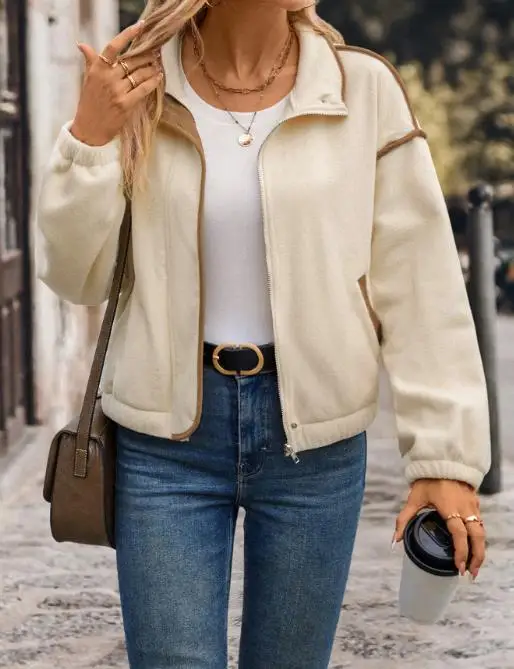 

2025 Autumn/winter New Product Jacket with Striped Contrast Color Cardigan Women's Flip Collar and Velvet Short Zipper Coat