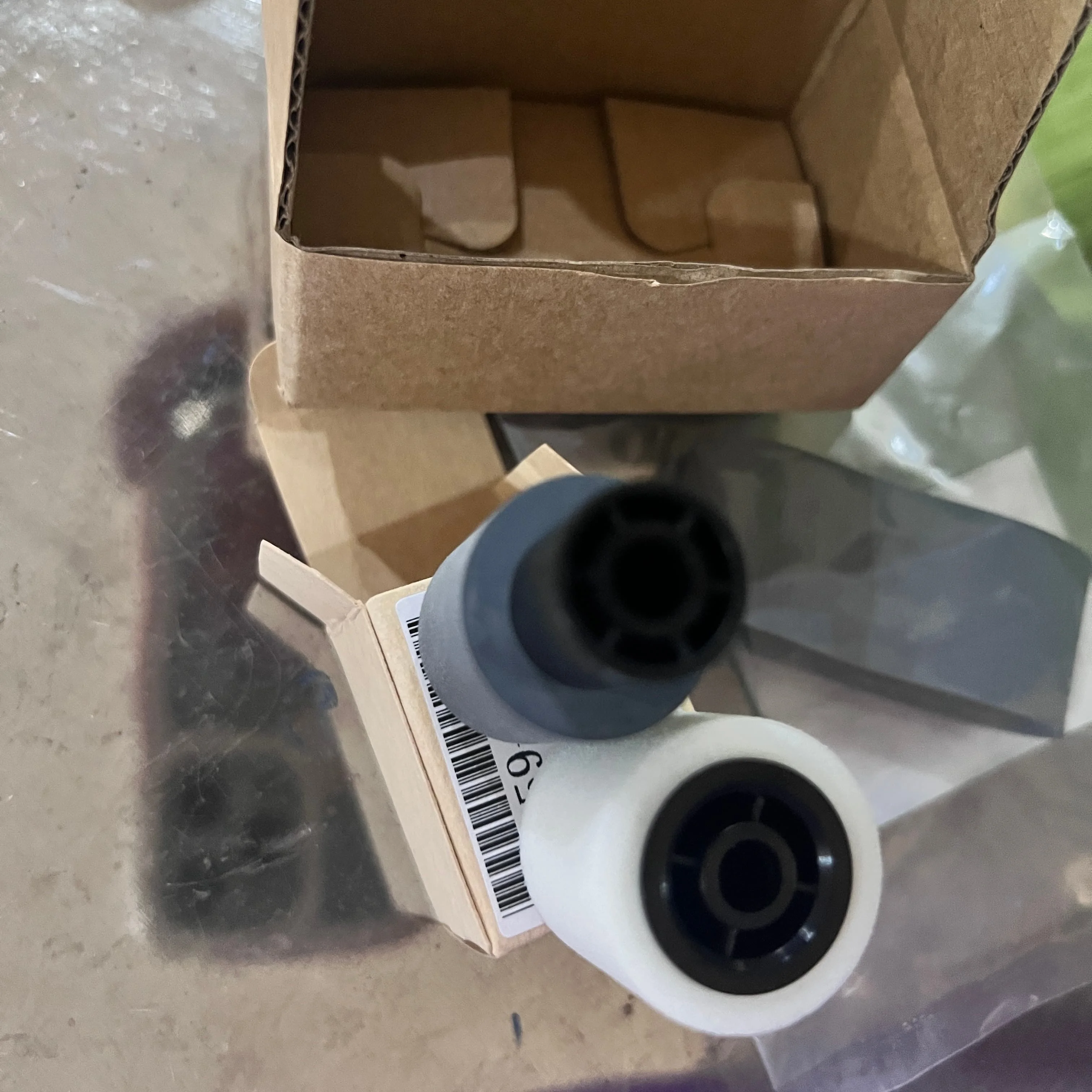 

1 комплект. A806-1295 B387-2161 A859-2241 Комплект ролика захвата ADF для Ricoh MP 4000 4001 4002 5000 5001 5002 C2800 C3300 C4000 C5000