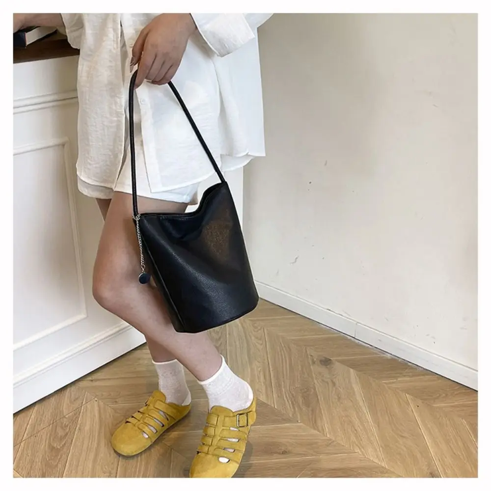 

Fashionable PU Leather Bucket Bag Magnetic Closure Large Capacity Women's Shoulder Bag Soft Shopping Bag Daily Outing