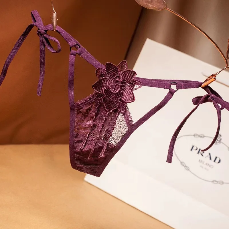 

Sexy Lace Hollow Out Thongs Women's Panties Low Waist Transparent G-String Underwear Female Breathable Intimates Lingerie