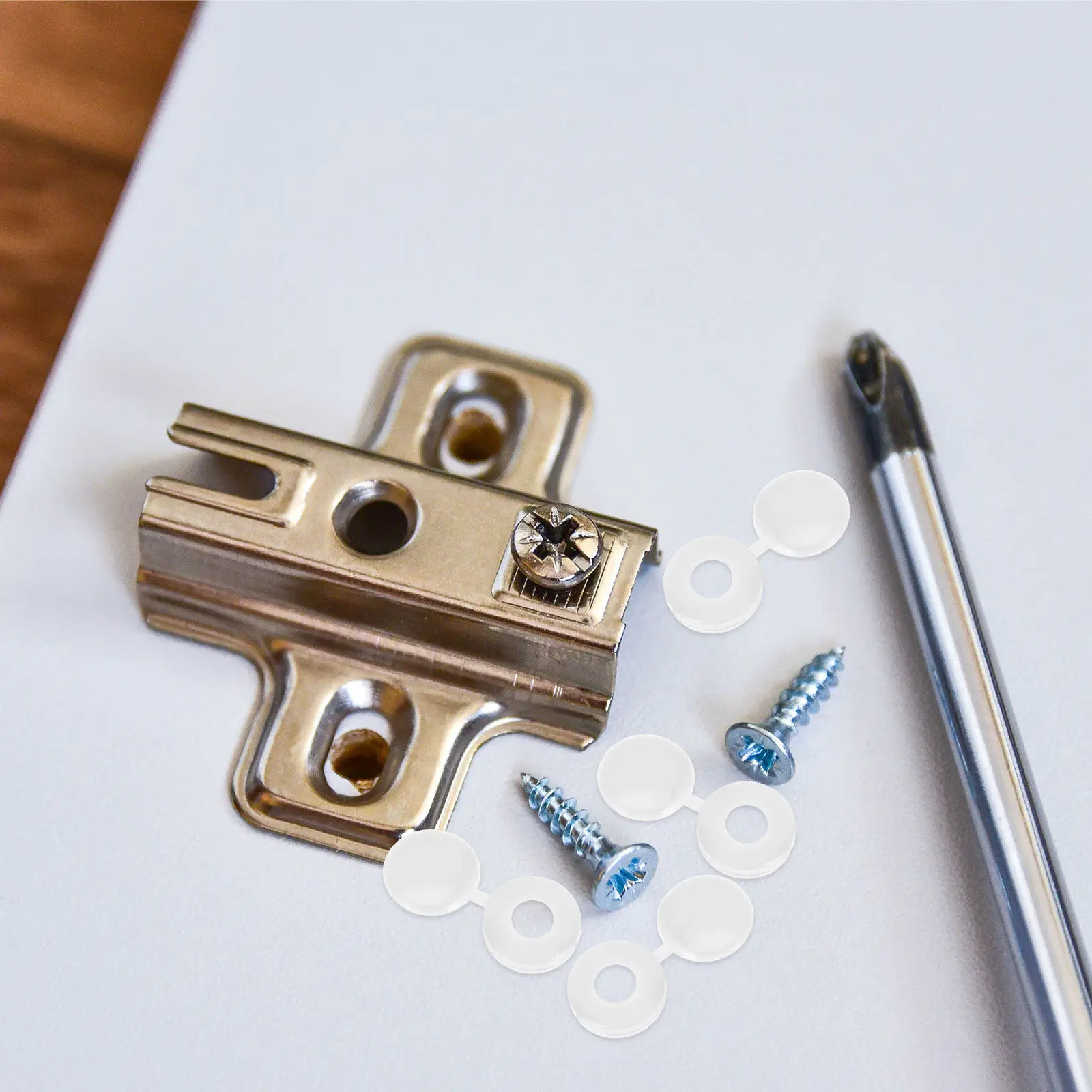 

500Pcs White Plastic Flip Top Screw Caps for Furniture Decoration Hinged Screw Hole Covers Decorative Cabinet Office
