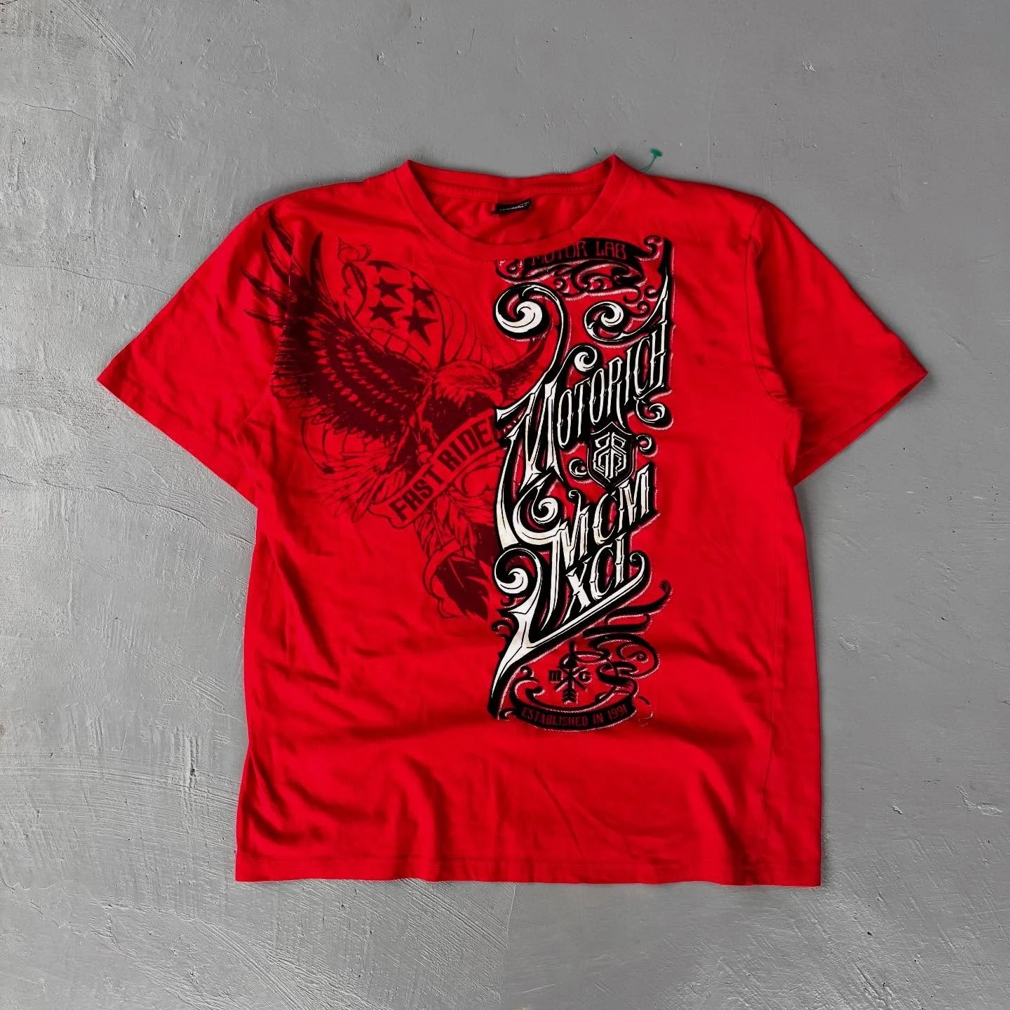 

Red Vintage Motorich Graphic Print T - Shirt Eagle Artistic Lettering Design Men's Top