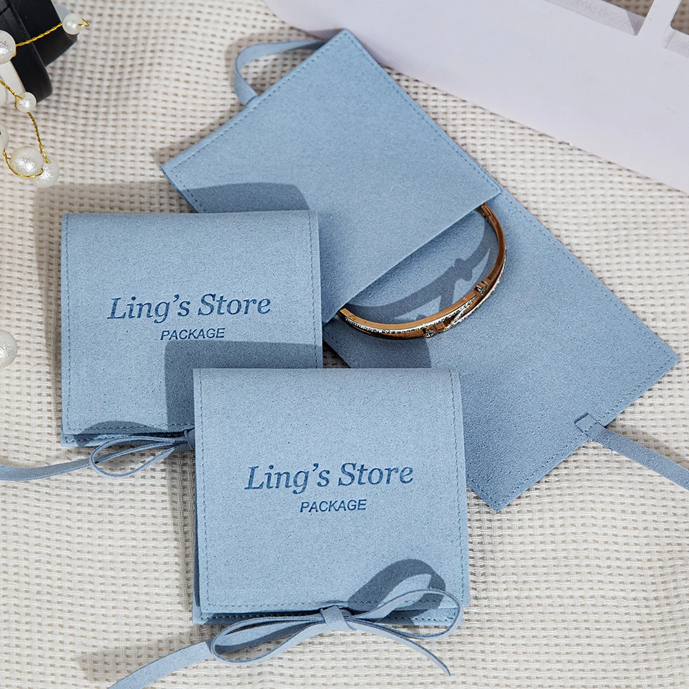 

100 шт. мешочков из микрофибры с логотипом на заказ для упаковки ювелирных изделий, 6x6 см, 8x6 см, 8x8 см, 9x9 см, маленькие подарочные органайзеры, мешочки для брелоков и браслетов