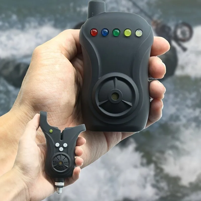 Crooked Head 1 + 4 Alarm Set Fishing Gear Bag Multifunctional Electronic Sea Pole Flashing Light Alarm Fishing Accessories Set