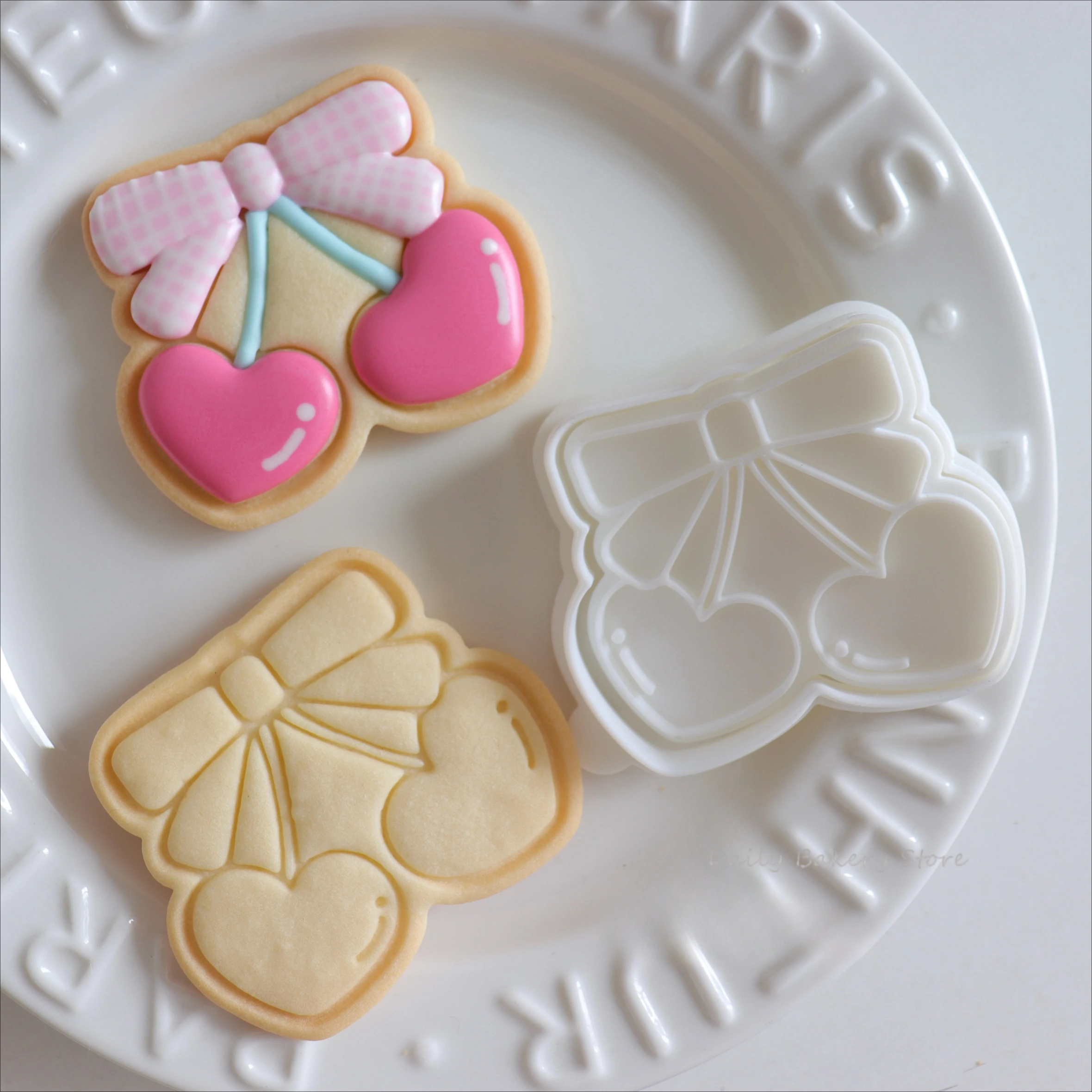 Butterfly Bow Love Cherry Biscuit Mold DIY Girl Lovly Cherry Cake Decorating Tools Fondant Cookie Cutters Stamps Birthday Gifts