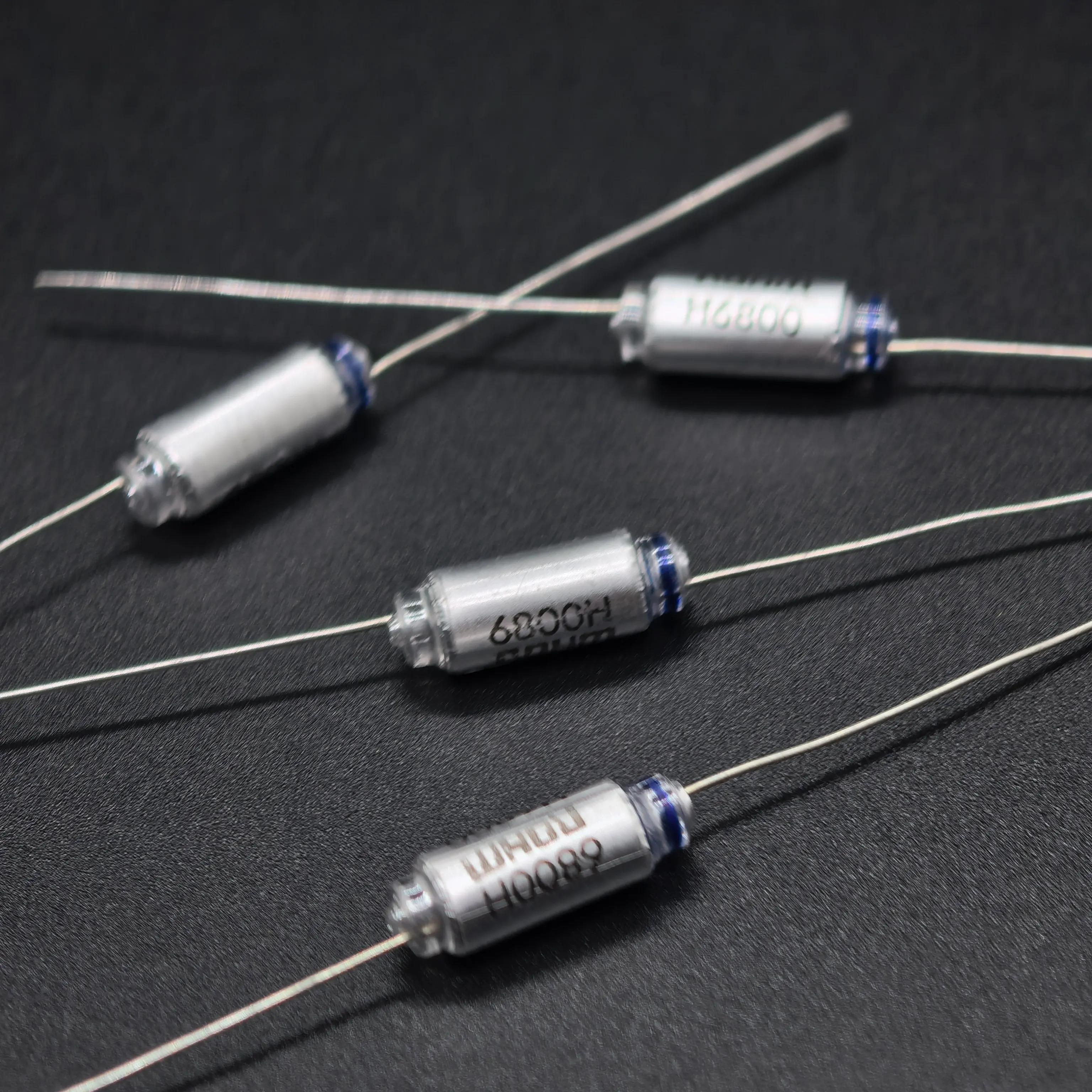 10PCS/American 6800PF 250V 1% high-precision polystyrene audio stepless capacitor