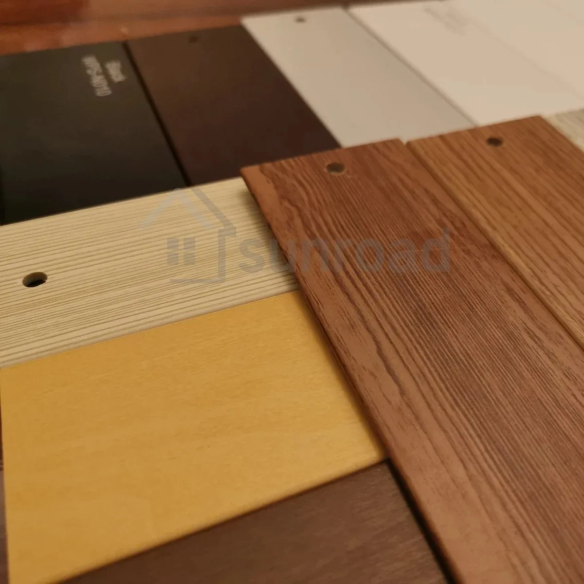 Custom Made Wooden Venetian Blinds 100% Natural Wood Real Wood Smart Home Tuya Wifi Zigbee Motor 50mm Slat 35mm 2.8mm Thickness