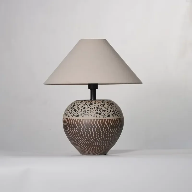 Jingdezhen Modern Woven Textured Ceramic Table Lamp Beige Linen Shade Remote Control Electric LED Nightstand Lamp for Bedroom