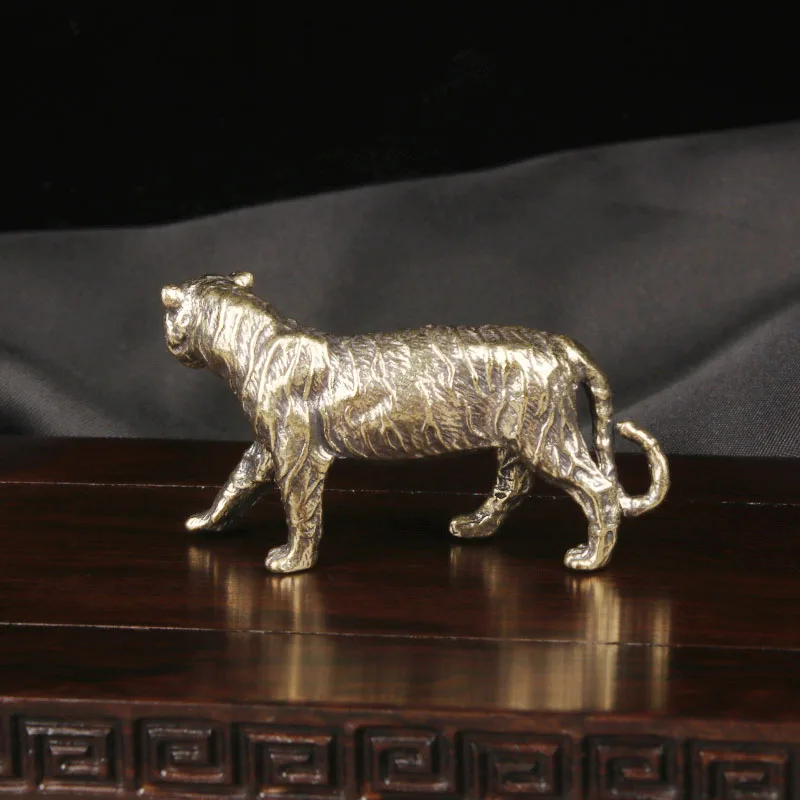 Bronze Tiger Desktop Ornaments Twelve Chinese Zodiac Tigers Study Desk Weight Tea Ceremony Tea Pets Art Crafts Copperware