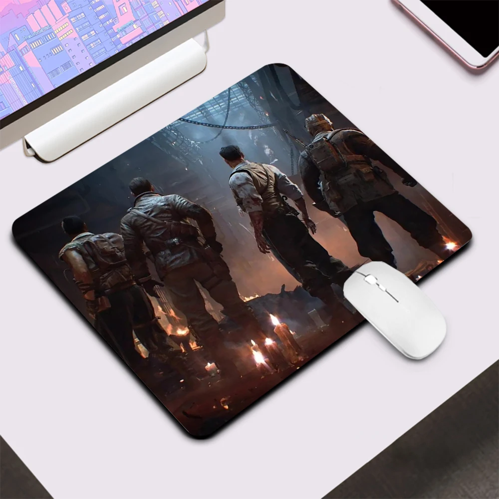 لوحة ماوس ألعاب صغيرة من Back 4 Blood، لوحة ماوس مكتبية للكمبيوتر، لوحة مفاتيح مكتبية، حصيرة مكتبية لألعاب الكمبيوتر الشخصي، حصيرة ماوس من السيليكون للكمبيوتر المحمول