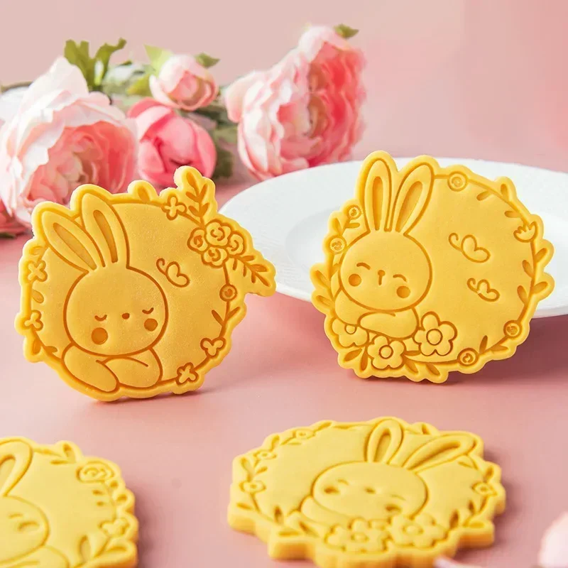 Cute Rabbit Shaped Cookie Embossing Stamp Bunny Wreath Fondant Tools Cookie Cutter Molds Easter Funny Easter Day DIY Mold