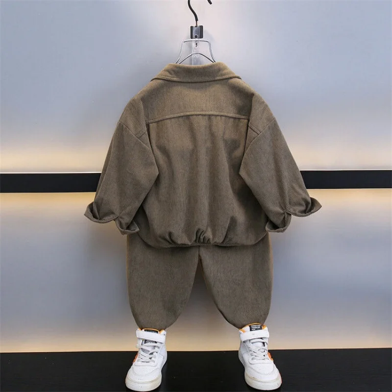 소년 봄, 가을 복장 세트 2025 새로운 시원하고 잘 생긴 코듀로이 재킷 + 바지 캐주얼 소년 2 피스/세트 아동 의류