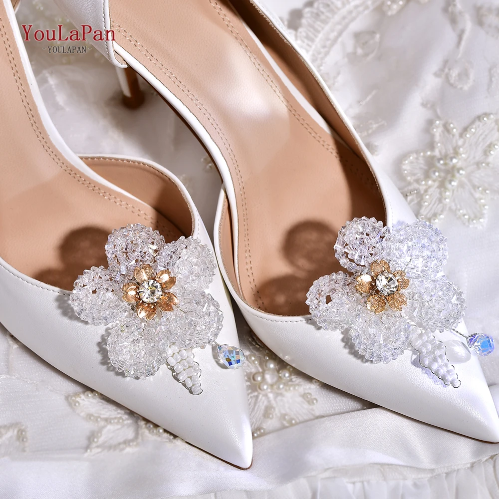 

YouLaPan Shiny Crystal Shoe Clip Charm Women Alloy Flower Shoe Buckle Bridal High Heels Decoration Wedding Accesories HX73