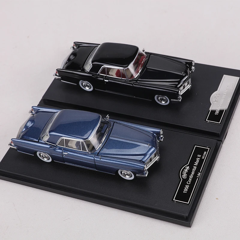 GFCC 1:64  1956 Lincoln  Continental Mark II Die-cast alloy car model toy