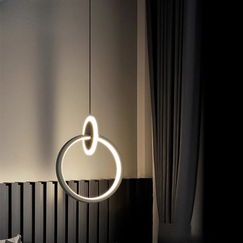 Minimalist Circular…