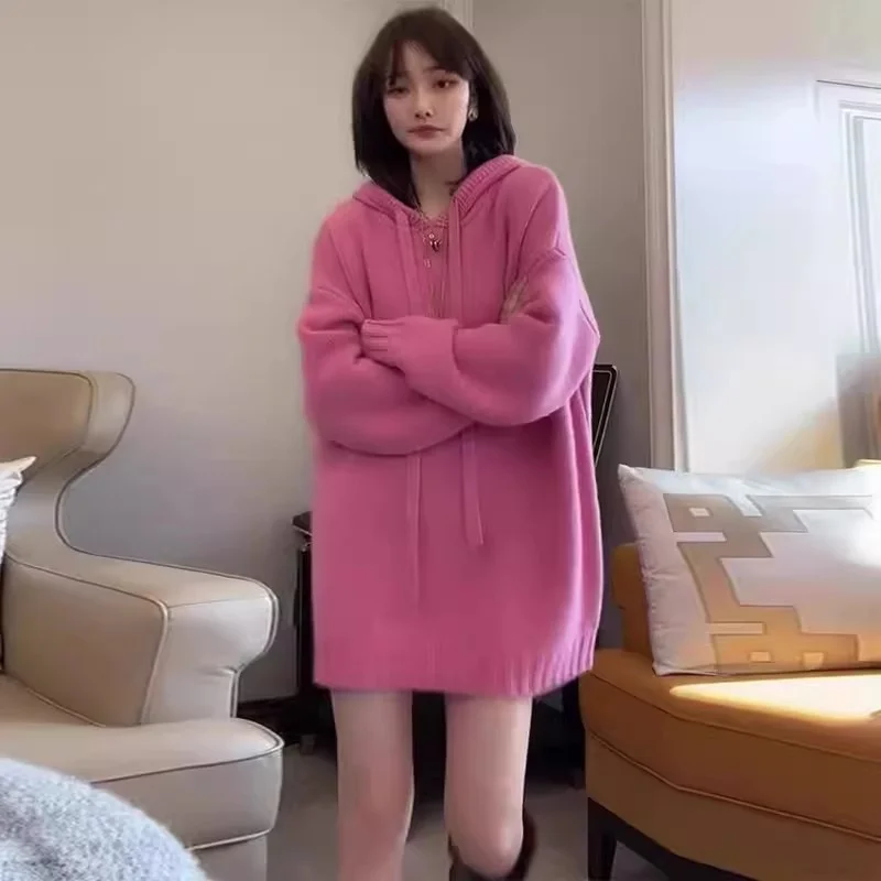 

Hooded Mid Length Sweater for Women in Autumn and Winter 2024 Popular New Item Loose and Lazy Style Thick Inner Layer Knit top