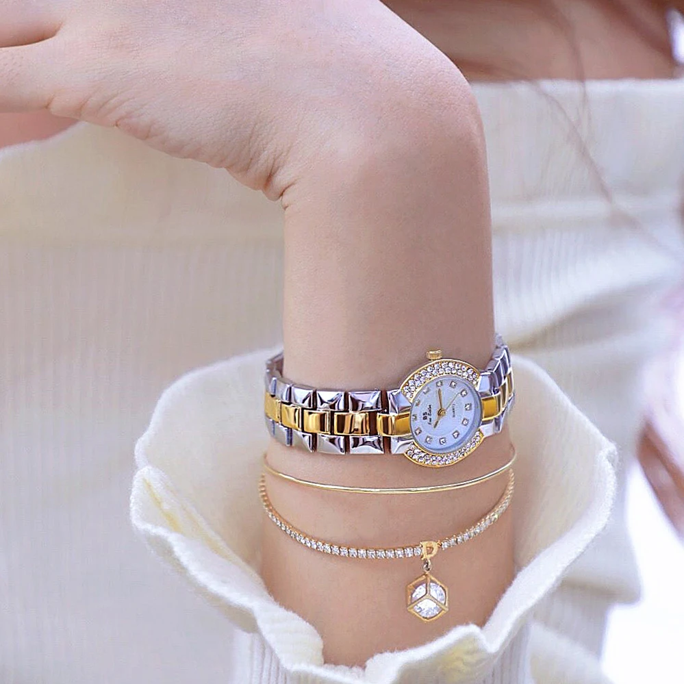 2023 Womens Watches Elegant Small Size Quartz Bracelet Wristwatches Stainless Steel Luxury Gold Watch Women With Diamonds Gifts