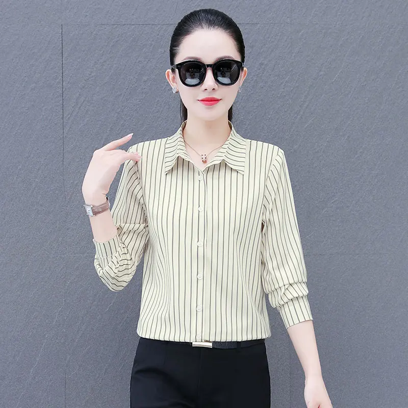 

Early Autumn New Professional Korean Slimming Mom Long Sleeved Shirt Women'S Fashionable Casual Versatile Lapel Striped Shirt