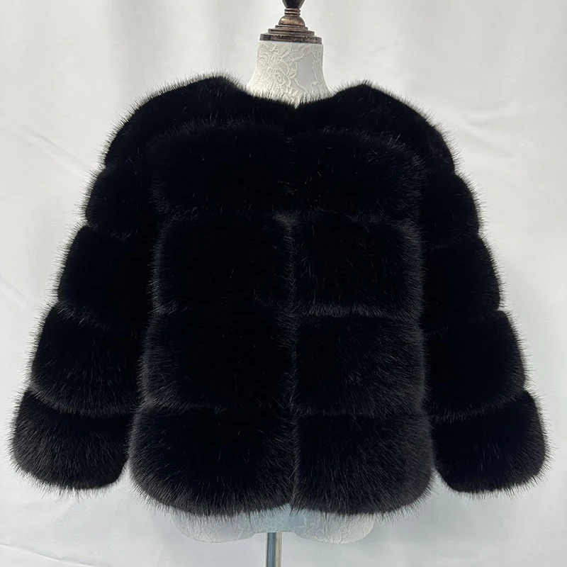 

2026 New Style Imitation Fox Fur Jacket Female Winter Warm Faux Fur Coat High Quality Artificial Fur Vest Woman Fashion Coat