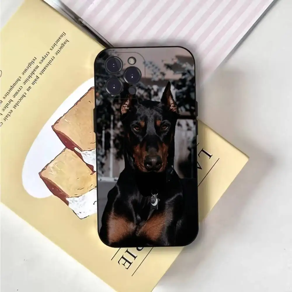 Coque de téléphone chien teckel Doberman, étui souple noir pour iPhone 17,16,15,14,13,12,Pro,Max,Plus,E,SE4,Air,Mini