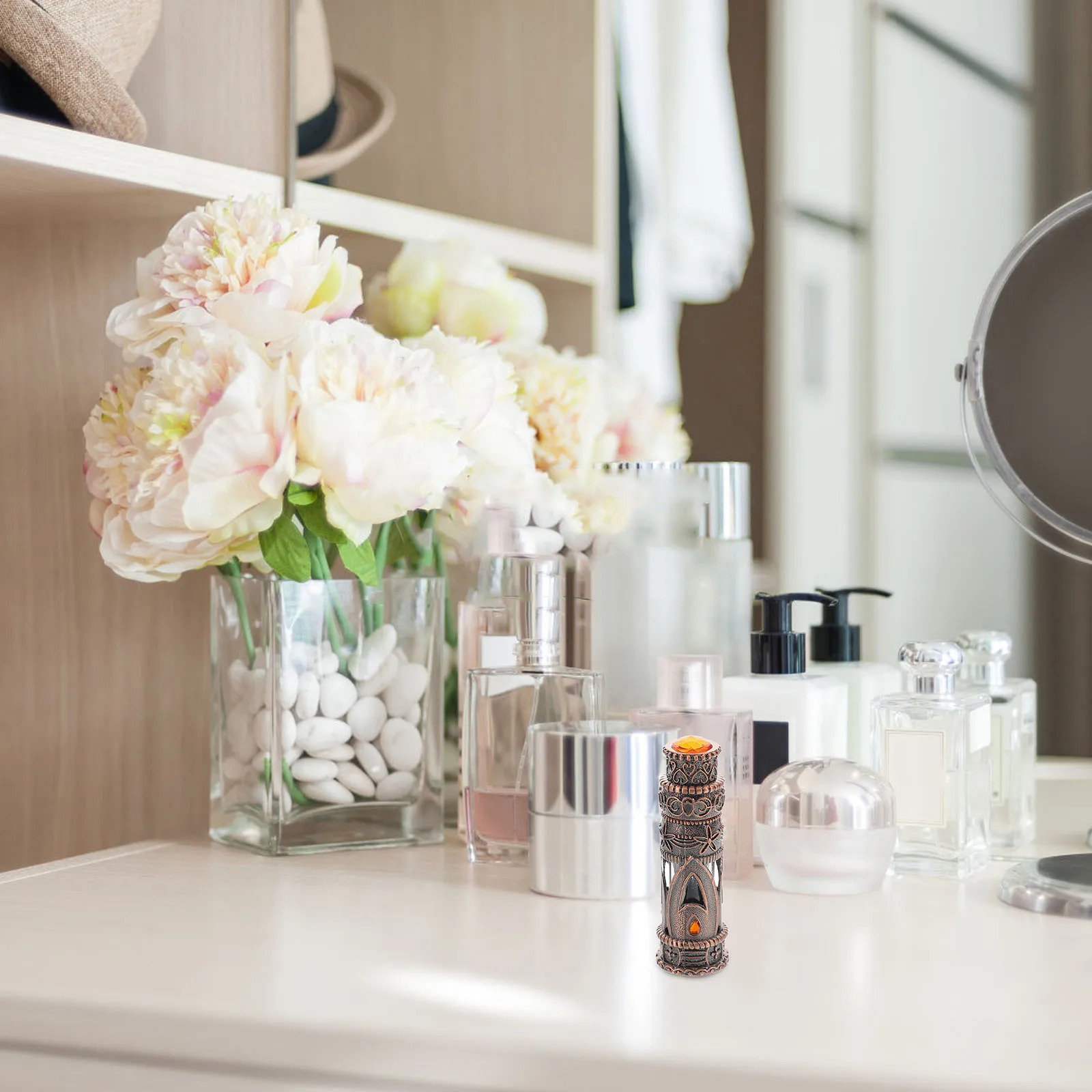 

Portable 5ml Perfume Bottle Retro Glass Oil Dubai Fragrance Travel Empty Dispenser Vintage Style Essential Scent Refillable