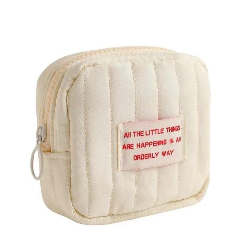 

Korean Square Small Makeup Bag Women Portable Earphones Lipstick Sanitary Napkins Storage Bags Student Earphones Zero Wallet