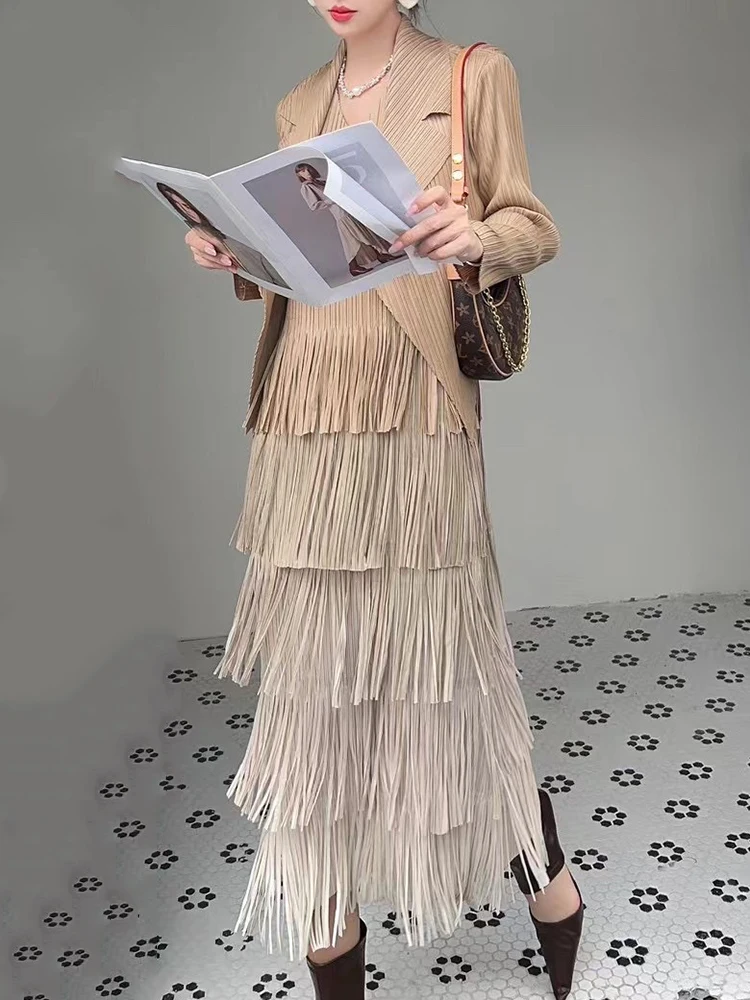 GVUW Pleated Two Piece Sets Women Spliced Tassel Coat + Dress Office Lady Elegant Medium Long Temperament Clothing 17G3312