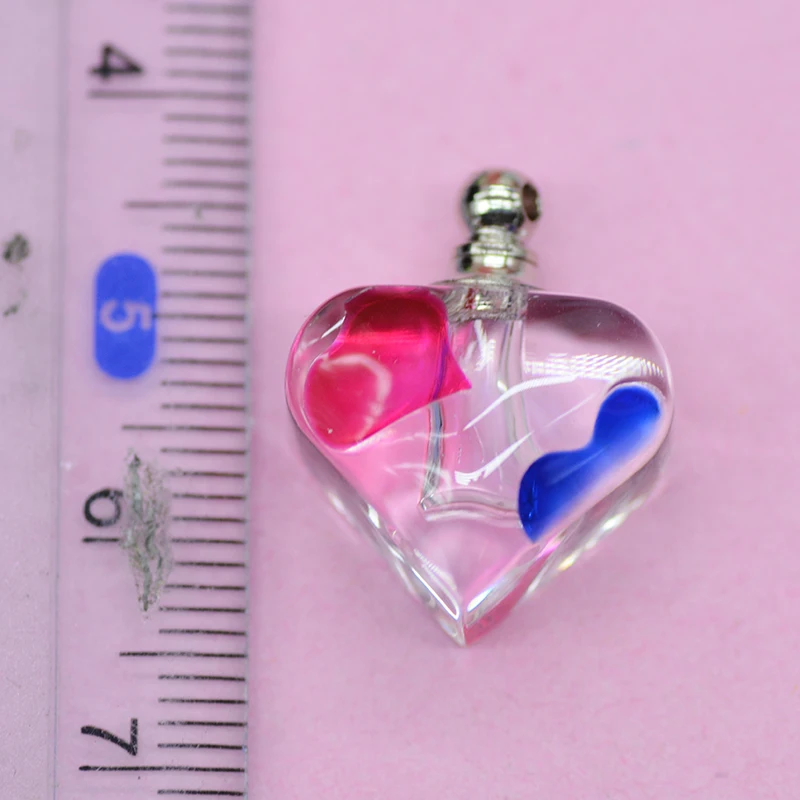 wholesale. 200PCS/lot European women in love. love. Crystal Wishing Bottle, Perfume Bottle Pendant